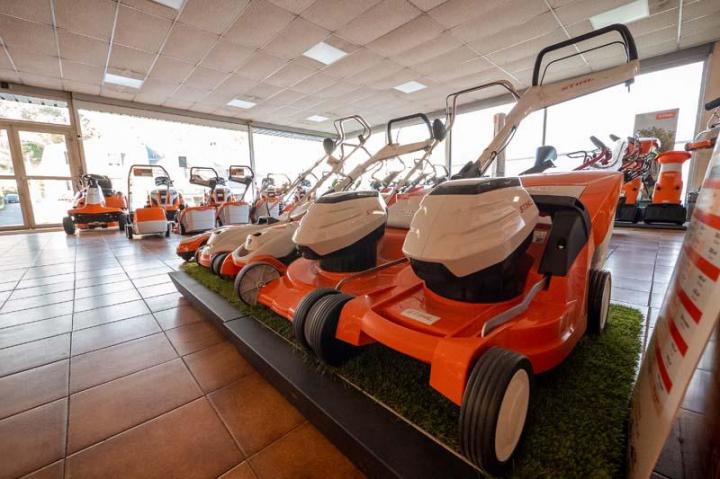 Pour l’achat ou la réparation de votre matériel de motoculture, trouvez satisfaction chez Bertoli Motoculture à Malemort-sur-Corrèze.